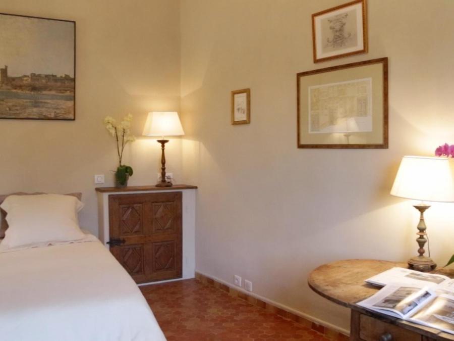 Maison Orsini Villeneuve-lès-Avignon Екстериор снимка